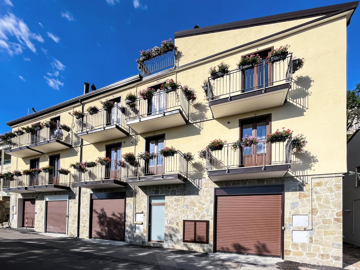 Апартаменты Residenza Sant'Angelo - Bike&Trekking House Пьетрапертоза Экстерьер фото
